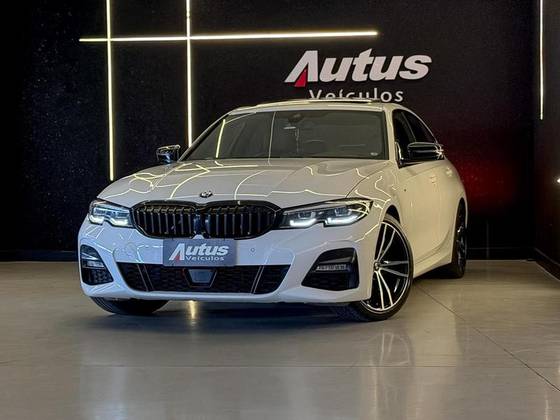BMW 320i 2.0 16V TURBO FLEX M SPORT AUTOMÁTICO BMW 320i 2.0 16V TURBO FLEX M SPORT AUTOMÁTICO